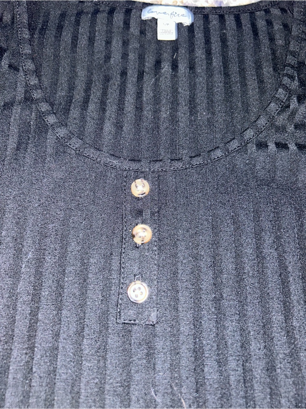 American Eagle Ribbed Henley Sweaters - Black(s) & Green(xs) - Picture 4 of 5